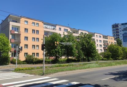 I piętro 3-pokojowe z garażem murowanym w cenie!