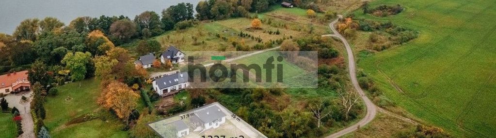 Dom parterowy wolnostojący,  blisko jeziora