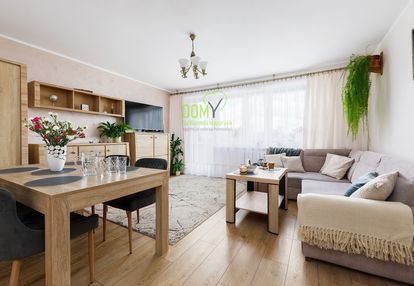 Trzy pokoje w bardzo dobrym stanie/balkon/las