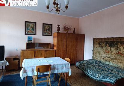 Mieszkanie w bocznej ulicy nowego miasta