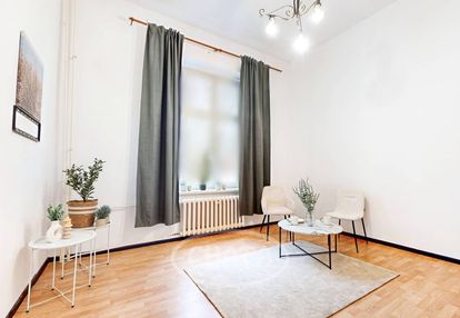 Ok. orla / media miejskie / opcja antresoli