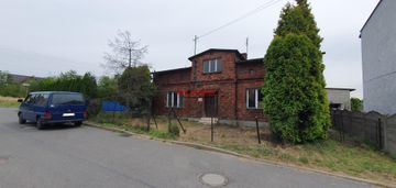 Dom do generalnego remontu lub rozbiórki.