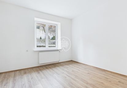 Przestronne 77 m² z ogrodem