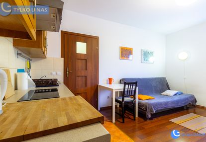 Kawalerka, parking, ul. radzikowskiego