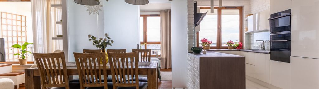 3 pokoje taras balkon garaż komórka meble