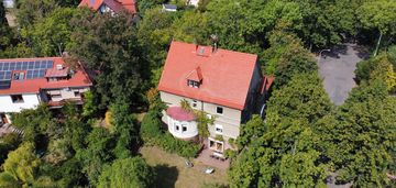 Przedwojenna willa"pod dwiema kulami" dla konesera
