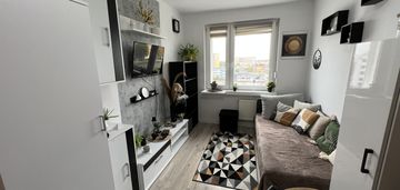 Kawalerka blisko centrum, winda, teren ogrodzony