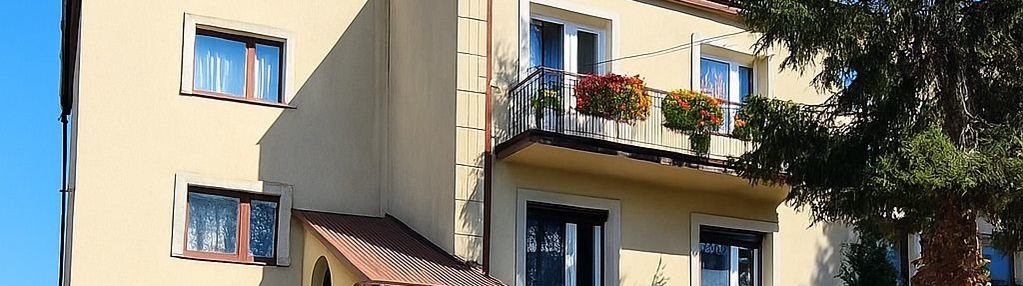 Dom bliźniak 8 pokoi, pow. 285 m2, ksm