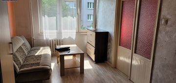 2 pok., 35m2, 2p./10, umebl. i wypos., centrum