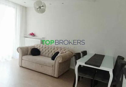 Trzy pokoje niedaleko metra młociny