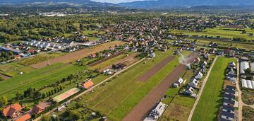 Działka budowlana pod zad. jednorodzinną -21,54 ar