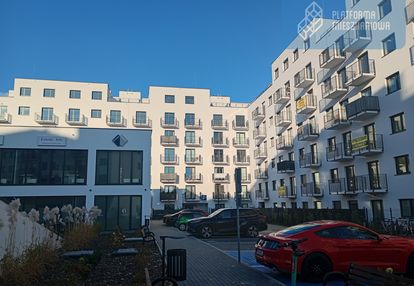 2 pokojowe, 2 piętro, balkon,dobra lokalizacja