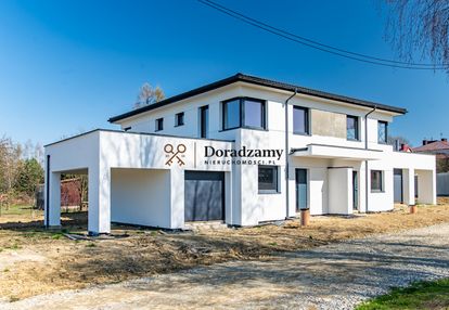 Bliźniak z garażem