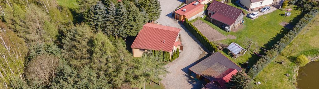 Dom, gaspodarstwo agroturystyczne.