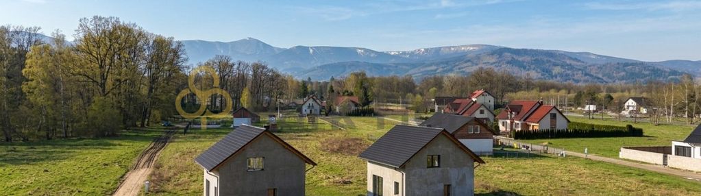 Nowy dom z widokiem na śnieżkę