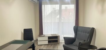 Mieszkanie po generalnym remoncie – chojniak, 9 km