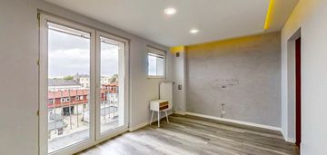 Plac kilińskiego – 3 pokoje po remoncie z balkonem