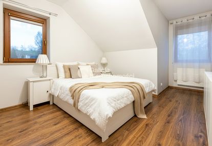 Dom w spokojnej okolicy blisko centrum