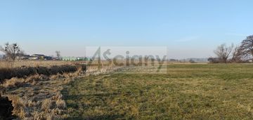 Klimatyczna działka w pięknej okolicy