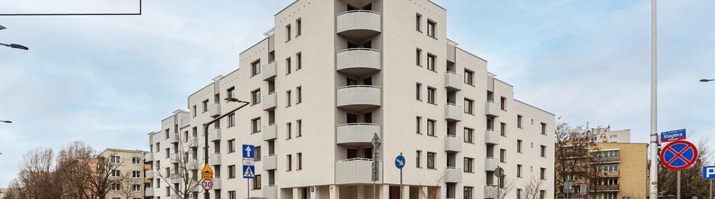 Balkon/piwnica/metro/nowa elewacja