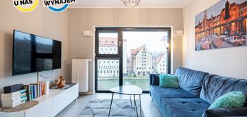 Rezydencja wintera z widokiem na motławę