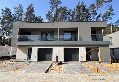 Osiedle przy lesie na ul. modrzewiowej w wiązownie