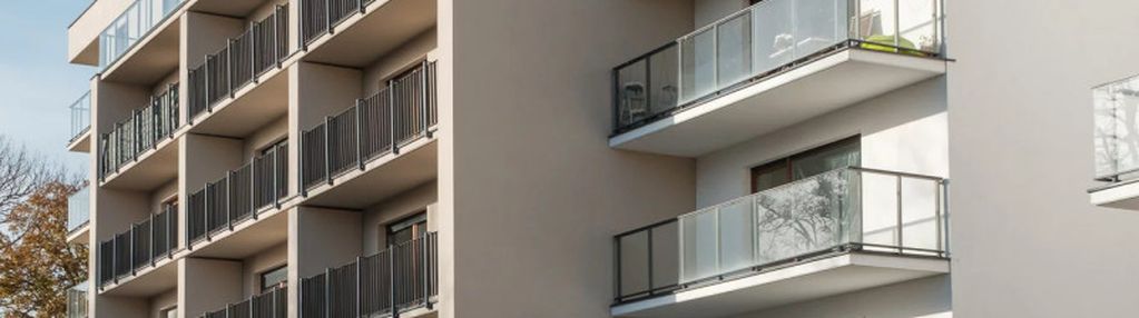 3-pok. z dużym balk.na 2. piętrze, hala garażowa