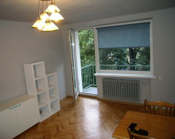 Duża kawalerka z balkonem.