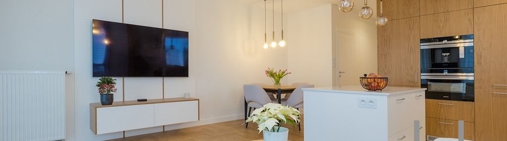 Słoneczne 3 pok, gara.z. stan idealny. od zaraz.