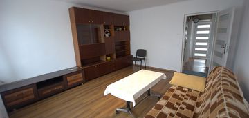 2 pokoje, widna kuchnia, balkon, winda