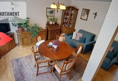 Dom blizniak, centrum, 3 pokoje, ogródek, garaż