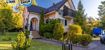 Piękny dom z kominkiem, prywatnym wyjściem do lasu