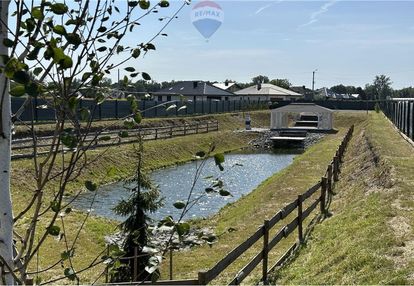 Rekreacyjna działka ze stawem 5km od park rozrywki