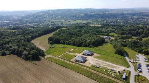 Parterówka w st. deweloperskim /garaż 2-st /widok!