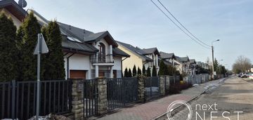 Dom w falenicy i sprzedaż i do wykończenia