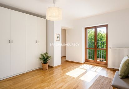 2pokoje/winda/nowoczesna kamienica/stara krowodrza