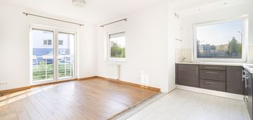 Apartament w nowoczesnej willi blisko morza