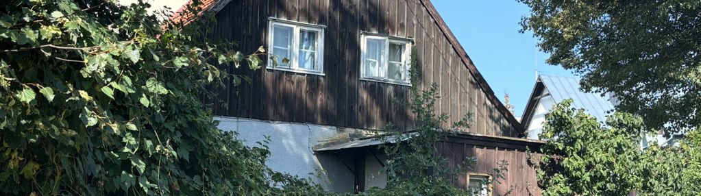 Bliźniak w kameralnej uliczce do rozbudowy