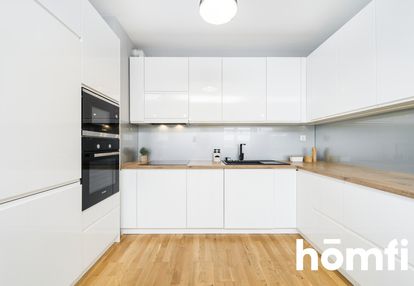 Stacja kolejowa | 2 pokoje | loggia