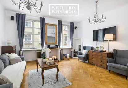 Eleganckie mieszkanie, kamienica – stare miasto