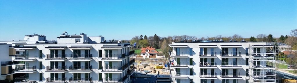 3 pokoje- 22m2 balkon