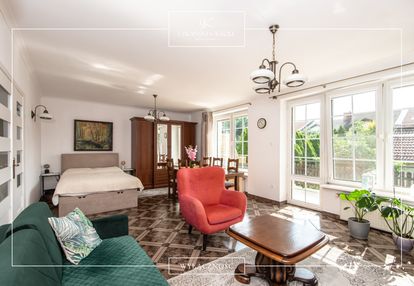 Dom w strzeszynie, natura na wyciągnięcie ręki.