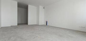 4 pokoje z pięknym widokiem 900m od morza!