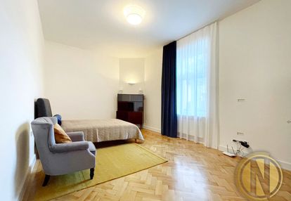 Stare miasto | kapucyńska | 60m2 | 2pok | eng