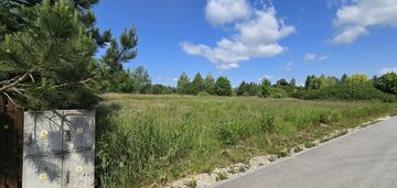 Działka mieszkaniowa 800 m2,  ustanów