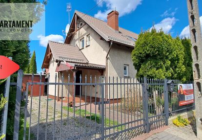 Dom blizniak, centrum, 3 pokoje, ogródek, garaż