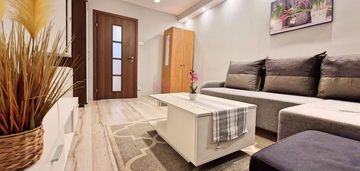 Trzypokojowe z balkonem i pięknym widokiem.