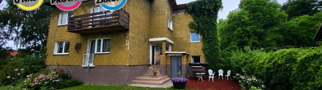 Dom wolnostojący z trzema niezależnymi poziomami
