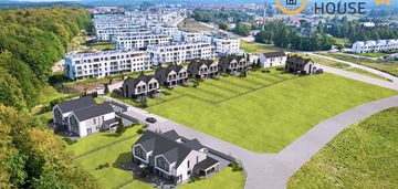 Bliźniak w wysokim standardzie dla wymagających