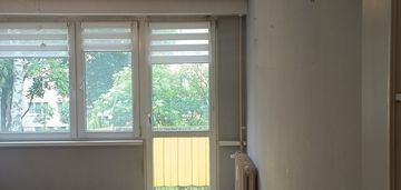 Mieszkanie na i piętrze z widokiem na zieleń